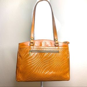 Patricia Nash basket weave pattern leather tote